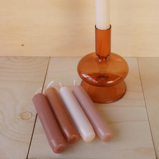 Kerzenleuchter aus Glas in orange/braun